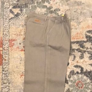 Men’s wrangler dress slacks